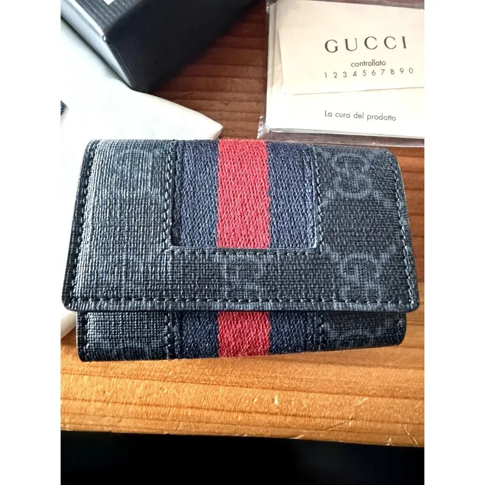 Gucci Black GG Canvas Key & Card Holder with Red Web Stripe full inclusion